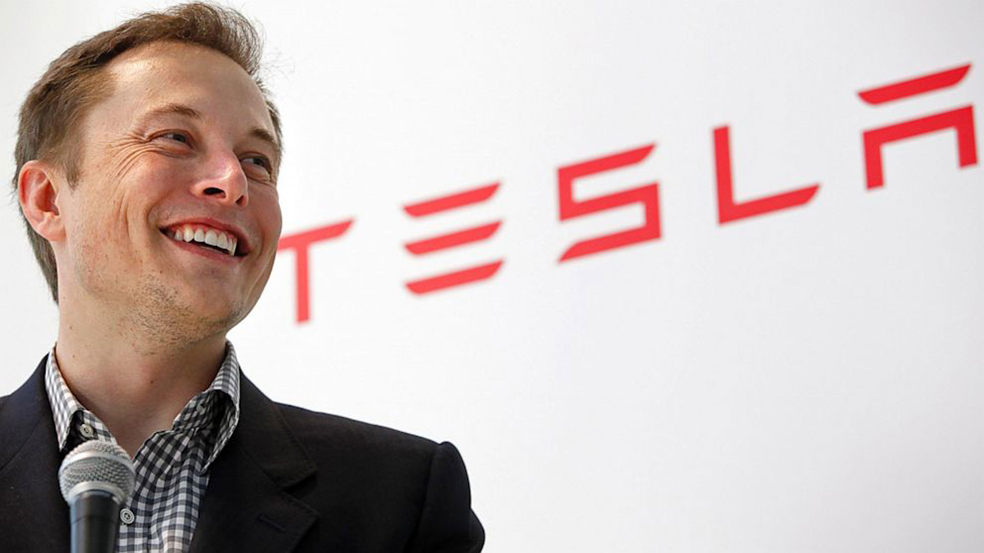 “Alianzas ilegales” eso dijo Elon Musk de Apple y Open AI